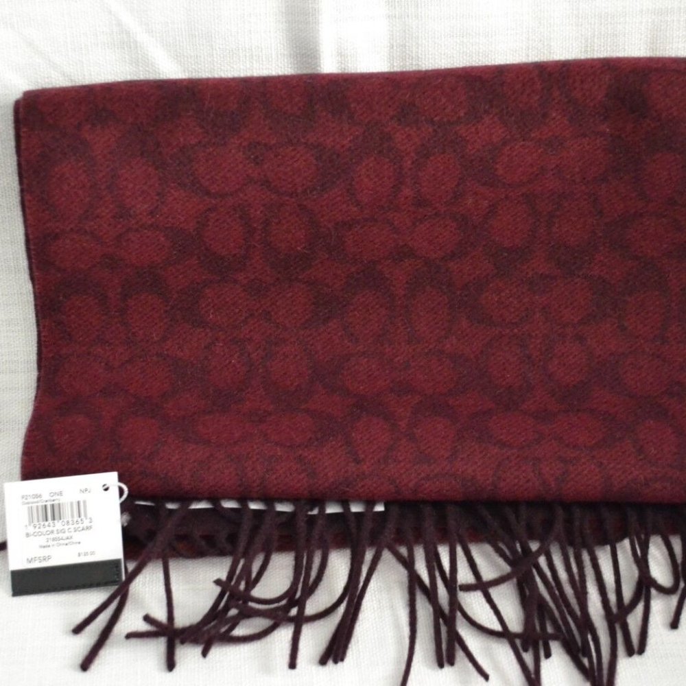 Coach Bi-Color Signature C Scarf F21056 Oxblood/Cranberry NWT